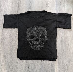 Silver Sparkle Skull Knit Sweater - Short Sleeve - Approx M
